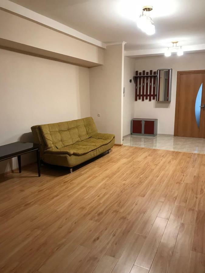 33 Martiros Saryan Street Apartamento Ereván Exterior foto